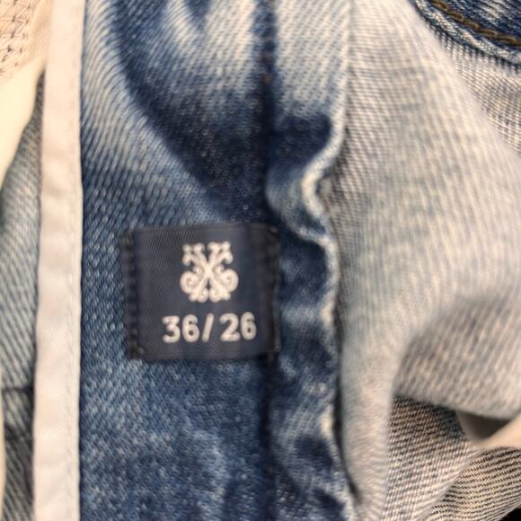 John John Women's 25 Distressed Denim Fringed Bottom Mini Skirt NWT - Picture 7 of 7